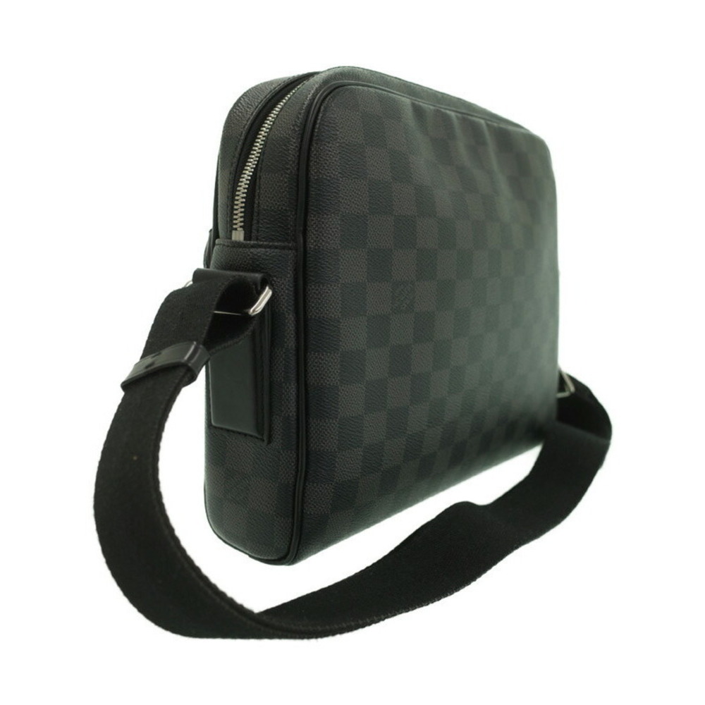 Louis Vuitton Shoulder Bag Damier Graphite Dayton Black